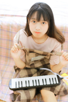 WWW亚洲精品少妇裸乳一区二区